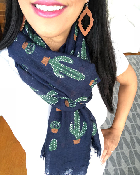 Cactus Printed Lightweight Fashion Scarf